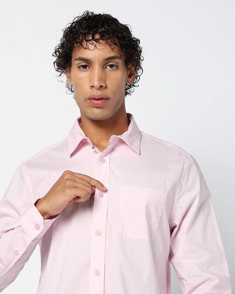 Men Slim Fit Solid Spread Collar Casual Shirt - Image 6