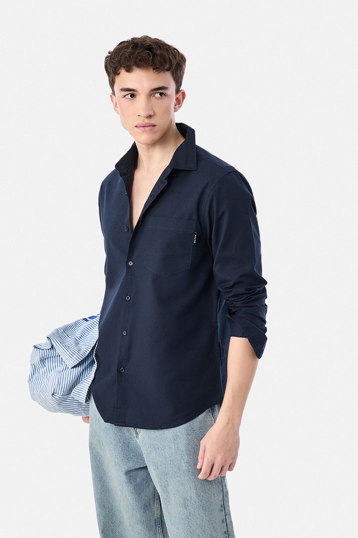 Snitch Men Regular Fit Solid Spread Collar Shirt - Image 2