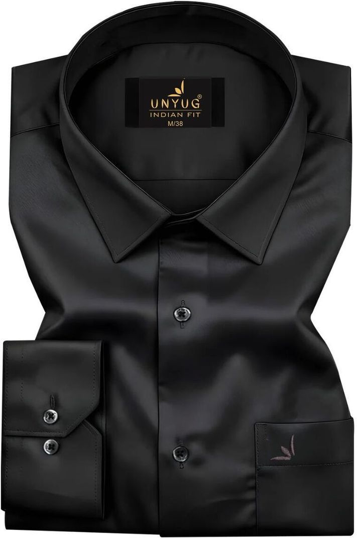UNYUG Men Relaxed Fit Solid Cut Away Collar Formal Shirt - Image 2