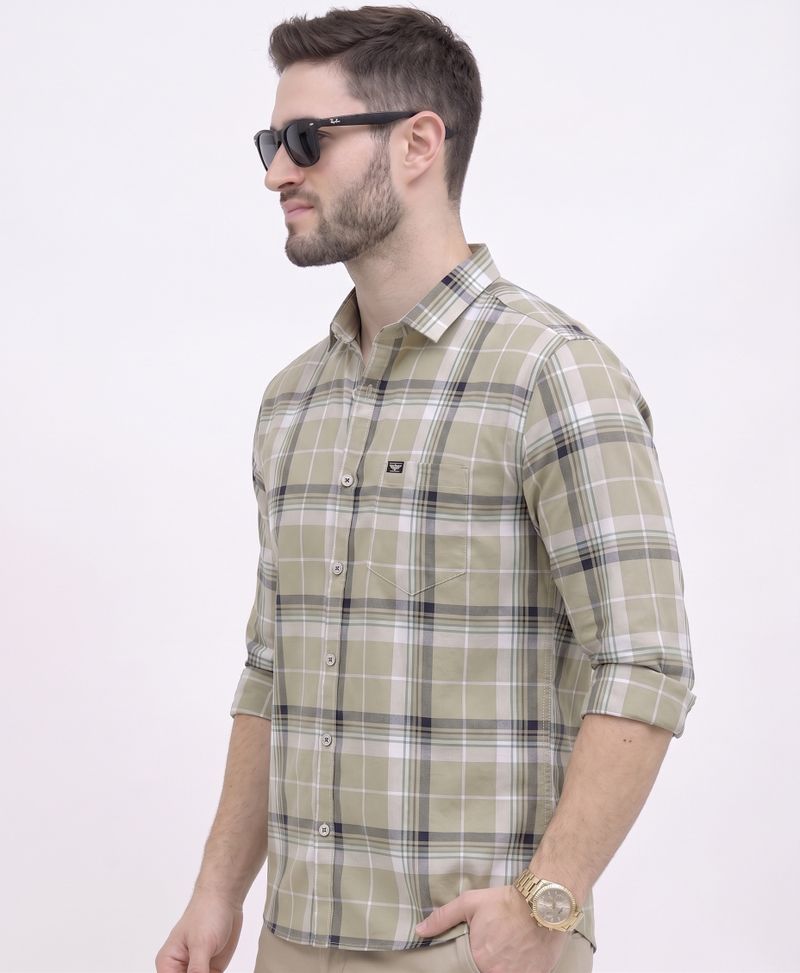 METRONAUT Men Checkered Spread Collar Casual Shirt - Image 4