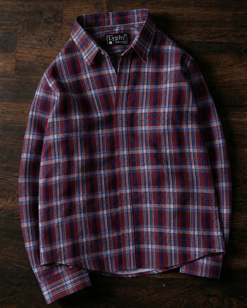 Lyphy Men Regular Fit Checkered Spread Collar Shirt - Image 2