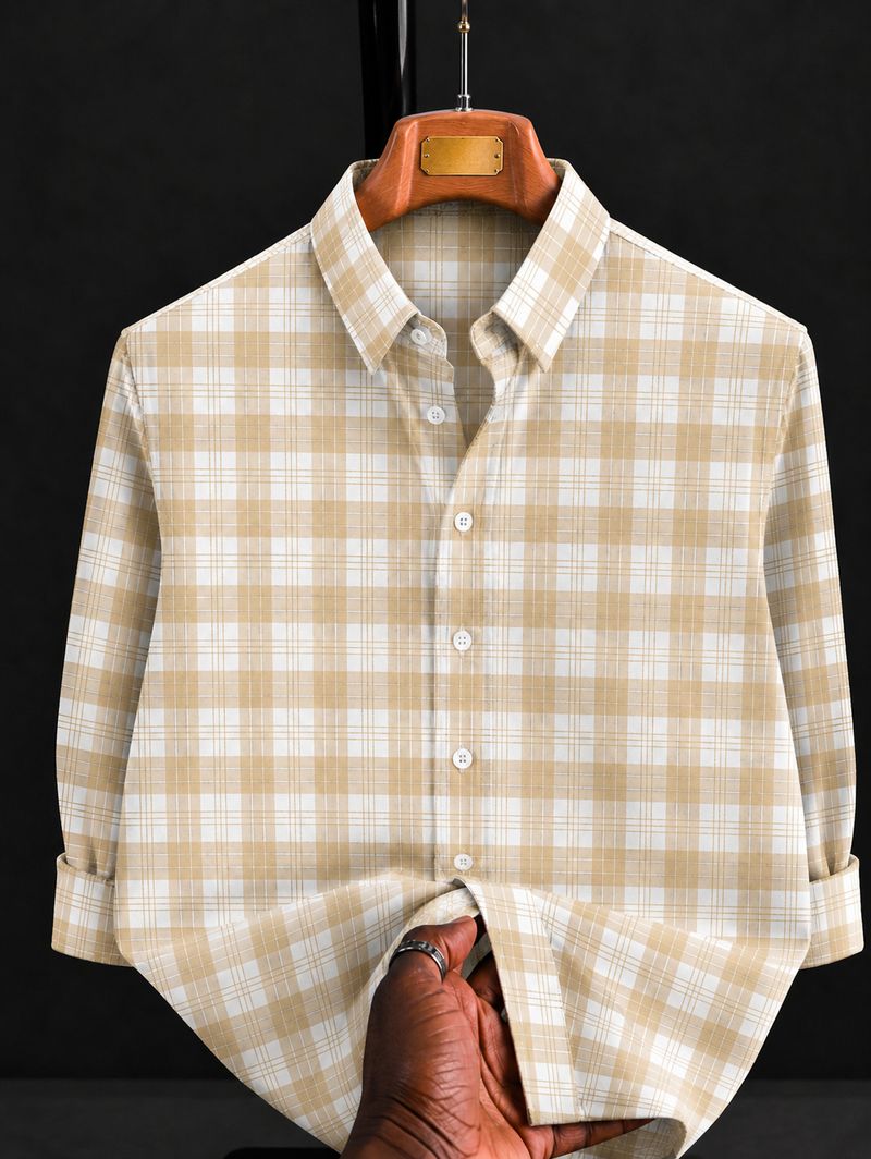Solbiza Men Regular Fit Checkered Spread Collar Casual Shirt - Image 2