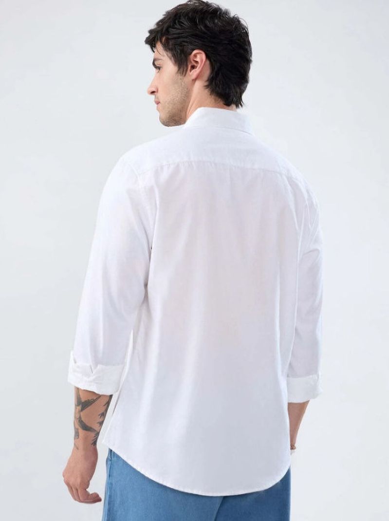Lycka Men Regular Fit Solid Spread Collar Shirt - Image 3