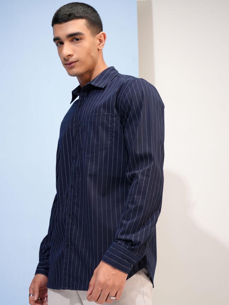 HIGHLANDER Men Relaxed Fit Striped Shirt - Image 5