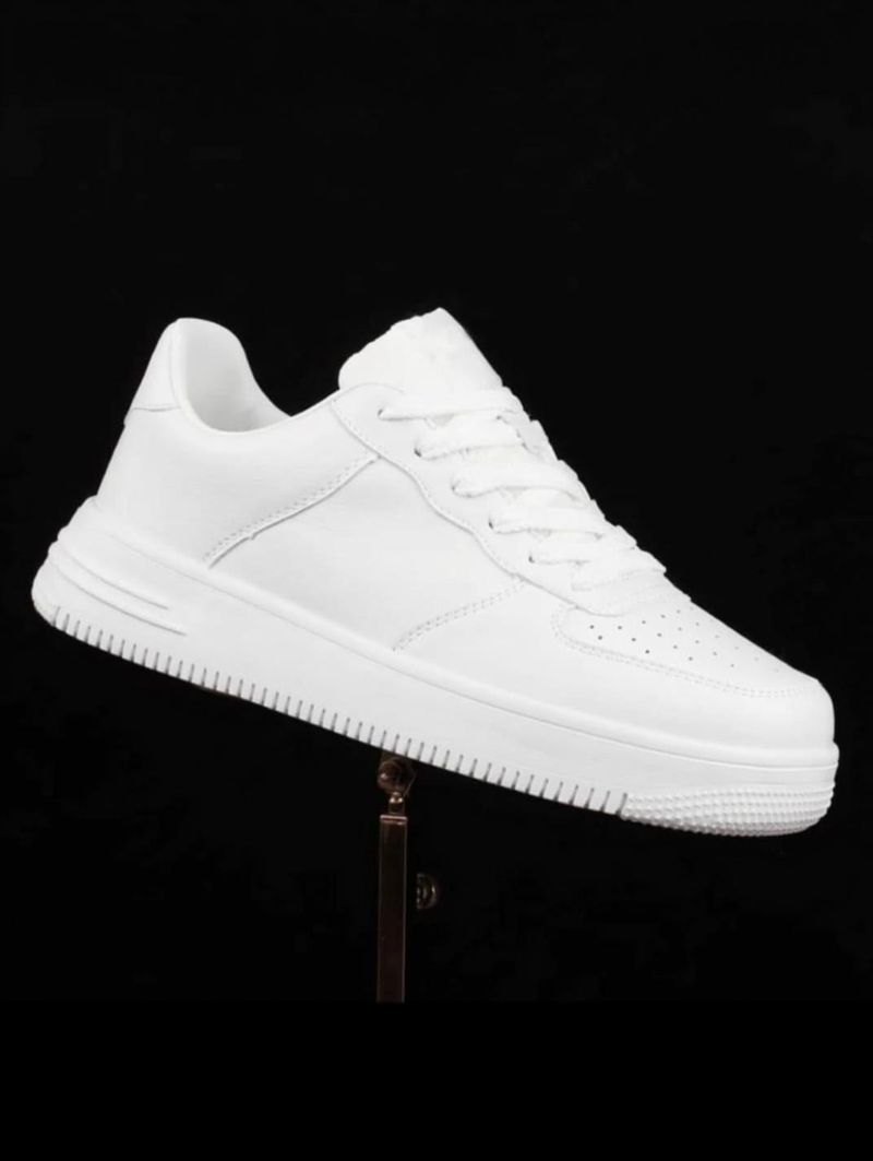 ROASTER Printed Sticker Sports Sneakers For Men - Image 2