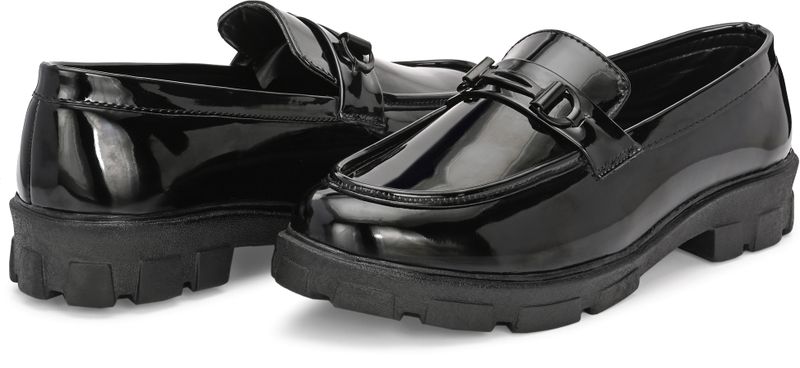 BOLTAGO Elegant Black Casual Shoes - Image 5