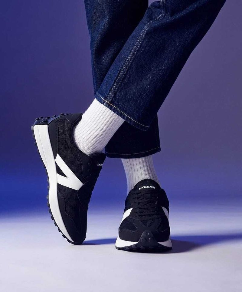 Hygear Isthmus Men's Sneakers - Image 2