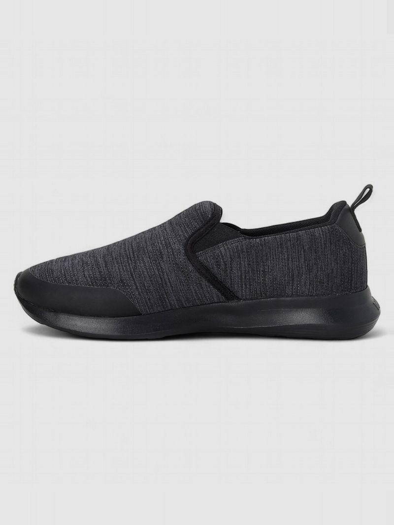 PUMA Turf Slip On Running Shoes For Men (Black , 9) - Image 6