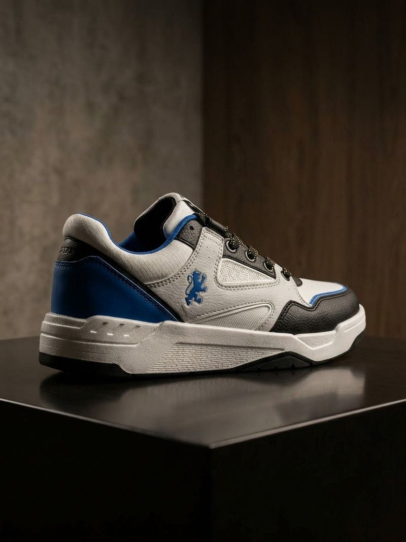 RED TAPE Men Black & Blue Chunky Sneakers - Image 5