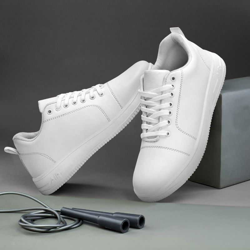 BLANCCY Sneakers for Men, White, Size 9 - Image 3
