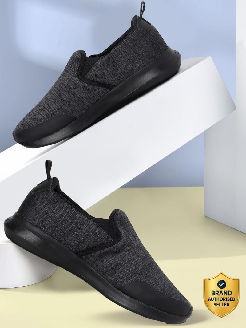 PUMA Turf Slip On Running Shoes For Men (Black , 9) - Image 3
