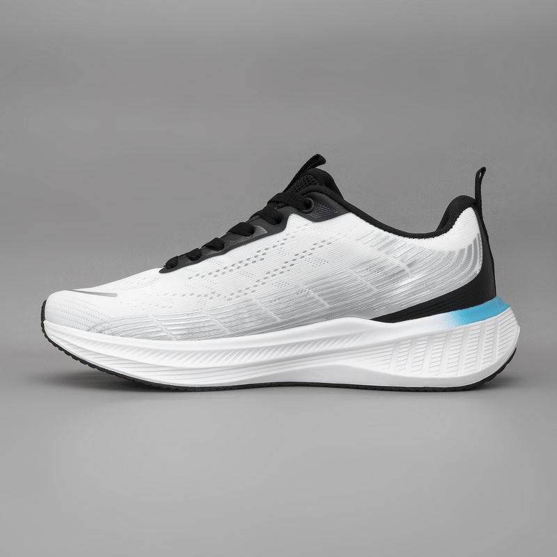 RED TAPE Low Cut Sports Shoes For Men - Image 4