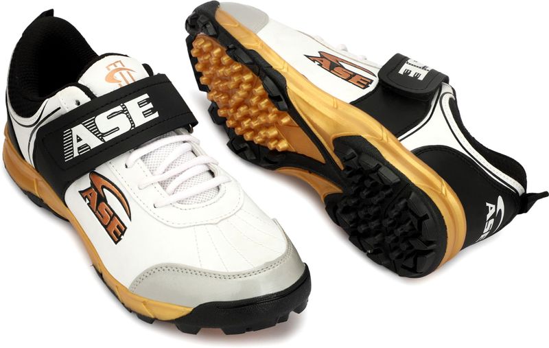 ASE AgileStriker Youth Cricket Shoes with Velcro Closure - Image 4