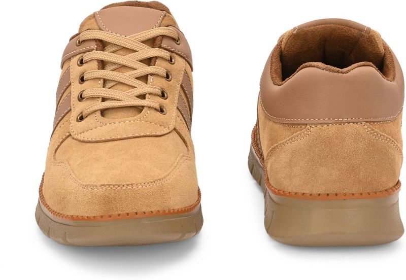 Knight Walkers Men Sneakers - Image 5