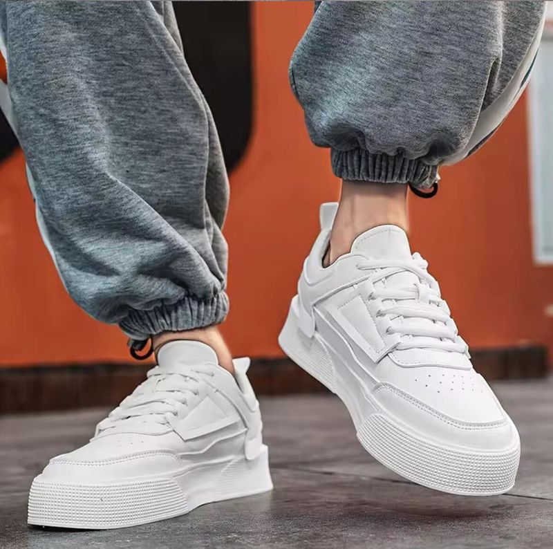 Venice Men's White Sneakers Size 8 - Image 6