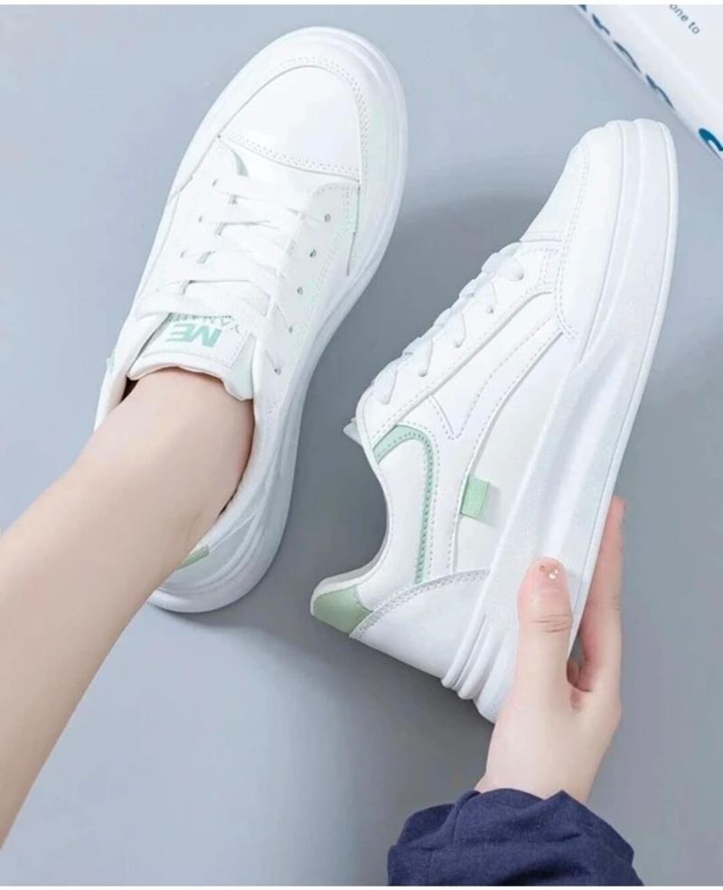 BORRER Lace Running Shoes For Girls - Image 3