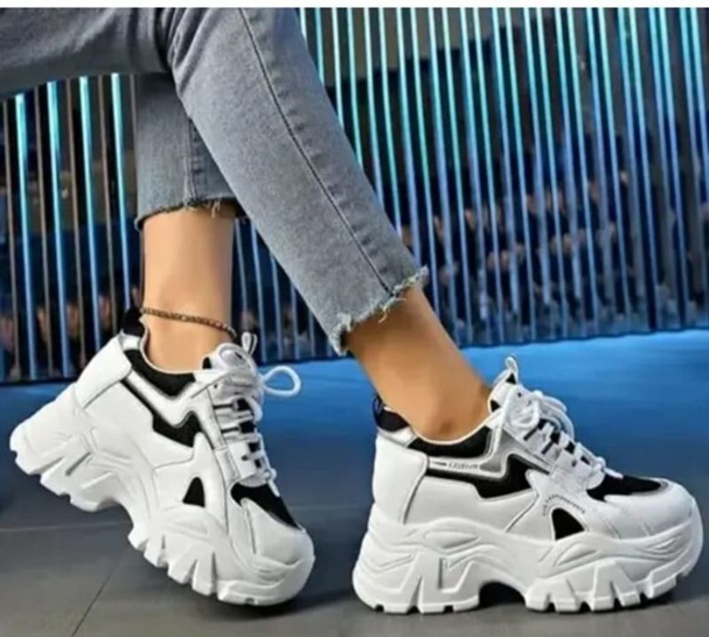 AKRABS Women's Sneakers, Black, Size 8 - Image 3
