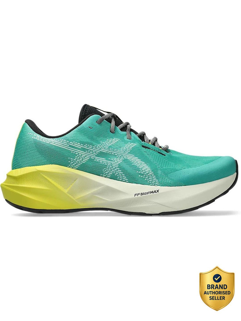 NOVABLAST 5 TR Running Shoes For Men
