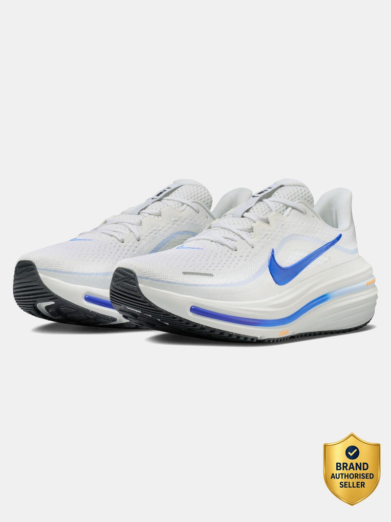 NIKE AIR WINFLO 12 Running Shoes For Men (White , 9)
