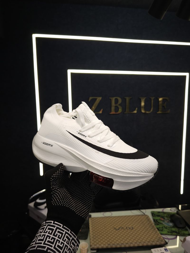 Z Blue Men's Stylish Running Sneakers - Image 6