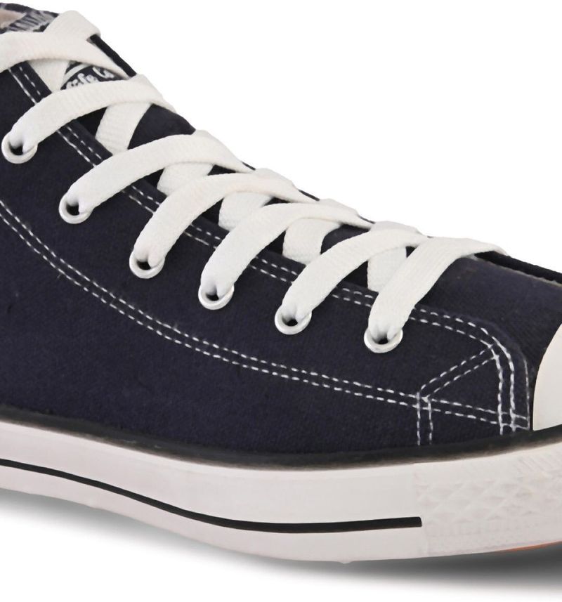 Roadster Men's Lightweight Casual Canvas Shoes - Image 3