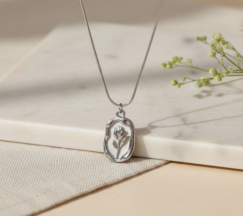 Sole and Bloom Gold Plated Tulip Pendant Necklace - Image 4
