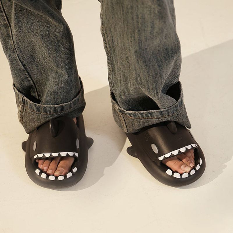 Loox.In Men Slippers Black Size 9 - Image 5