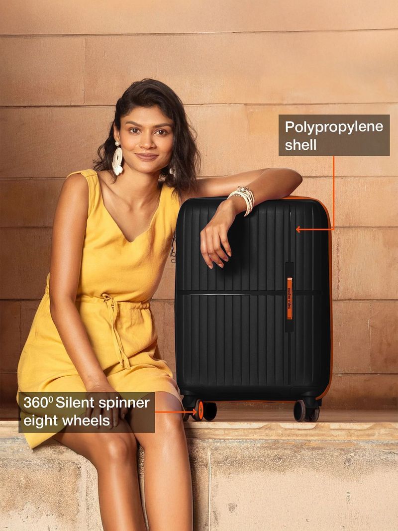 NASHER MILES 55cm 8-Wheel Black Cabin Suitcase - Image 4