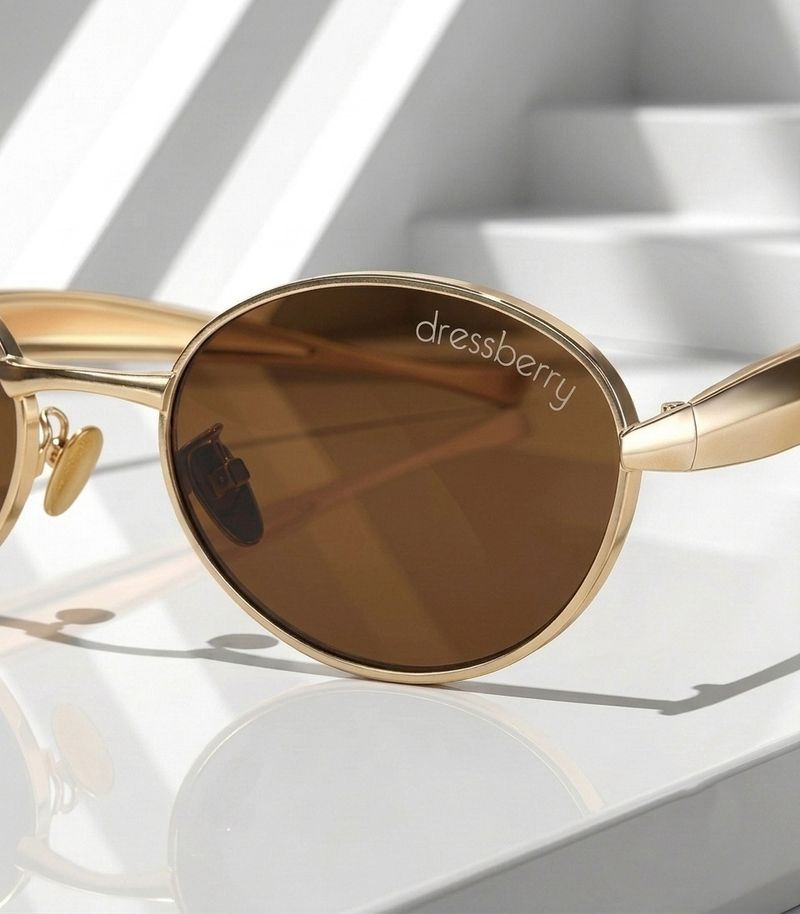 Dressberry UV Protection Gradient Oval Sunglasses - Image 5