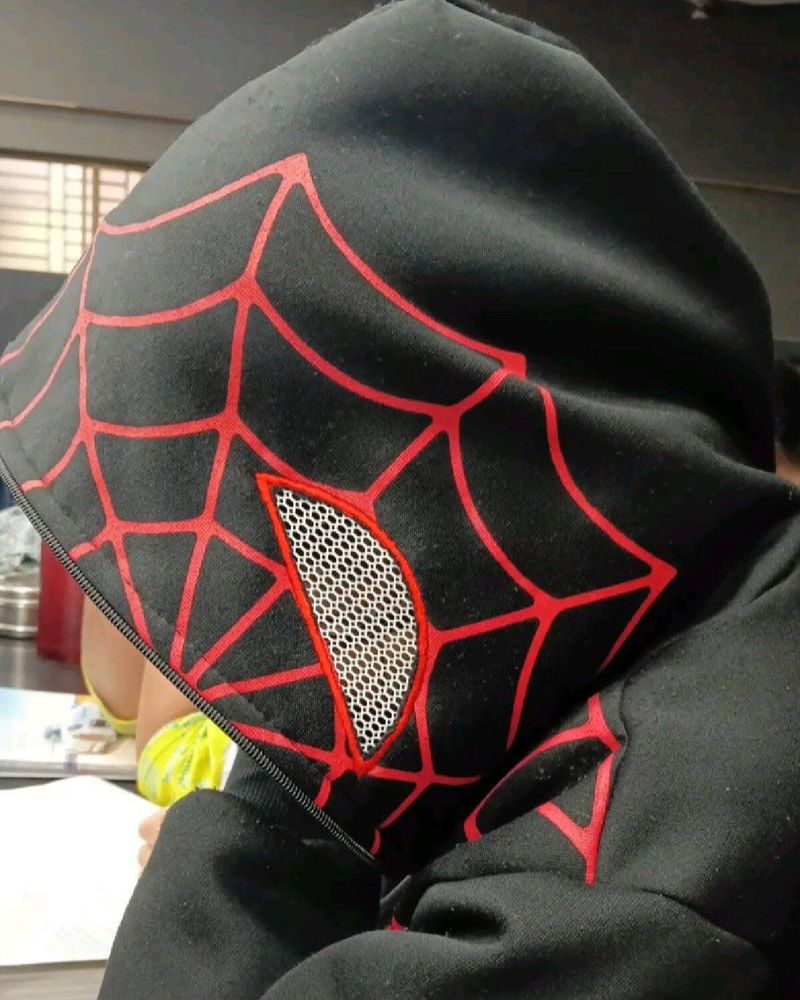 HoodieHavens Full Sleeve Printed Hooded Sweatshirt - Image 3