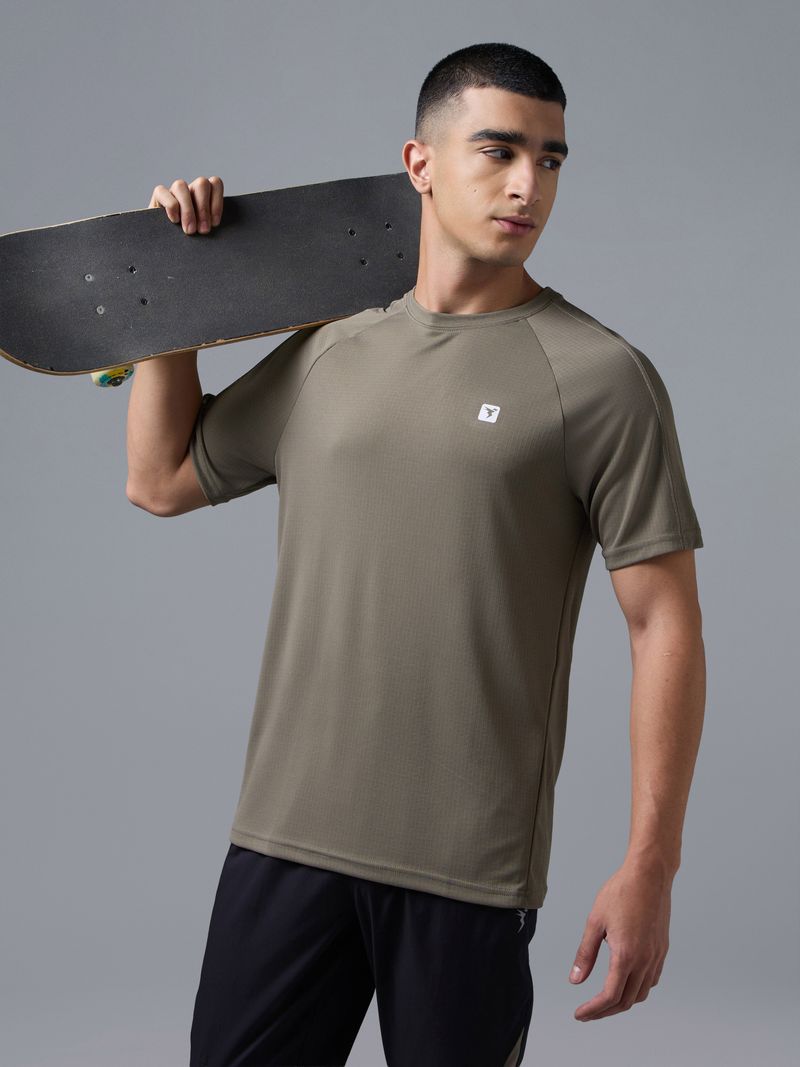 TECHNOSPORT Men Green Polyester T-Shirt - Image 2