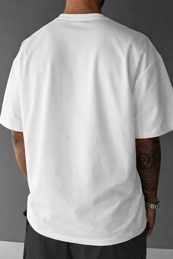 Om Ji Fassion Men White Cotton Blend T-Shirt - Image 3