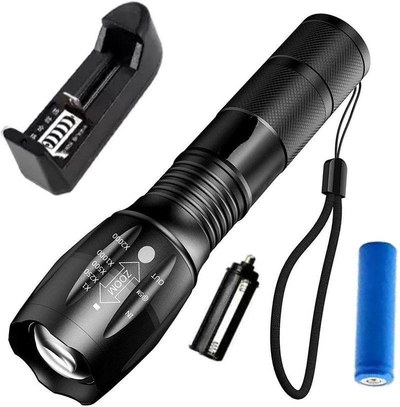 LED FLASHLIGHT Waterproof Battery Changeable Zoomable Flashlight - Image 4
