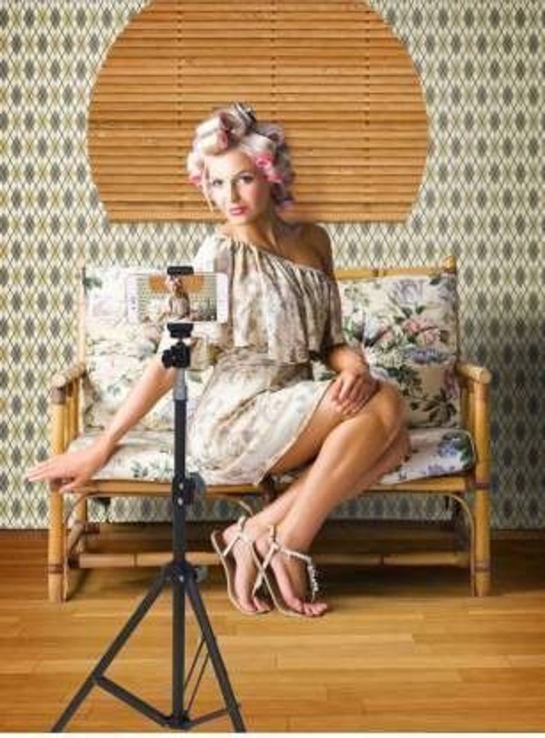 NEELTREDE 2.1m Flexible Metal Phone Tripod Stand - Image 5
