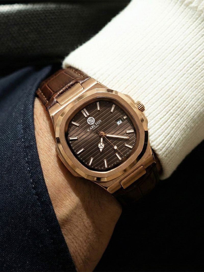 CARLTON LONDON Men's Leather Jordan Analog Watch - Image 5