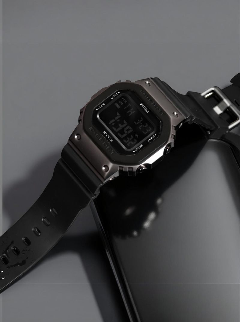 Felizer Lightweight Slim Digital Watch for Men - Image 2