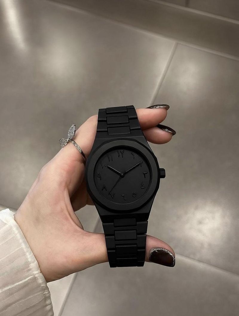 sabbar watches Rounded Analog Watch - Image 2