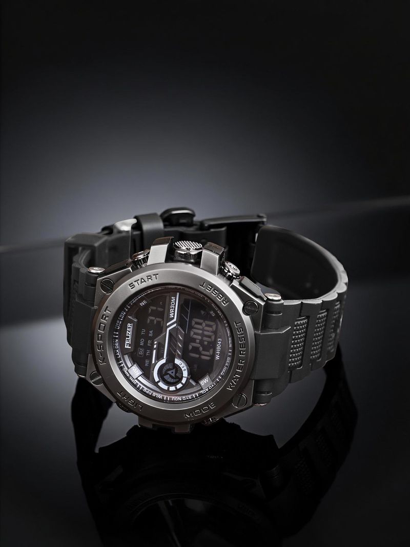 Felizer Sports Watch 9043 Digital Watch - Image 2
