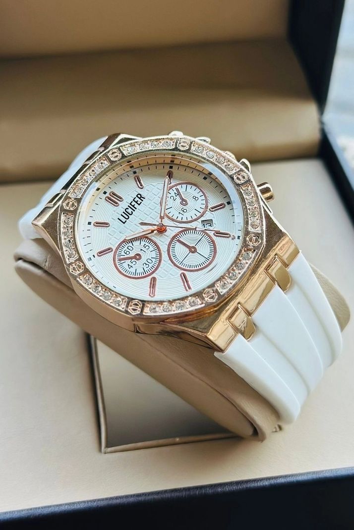 Day & Date Function Softest Silicone Strap Stylish Analog Watch - For Men Luxury Watch for Men with Date & Date Series watches - Image 6