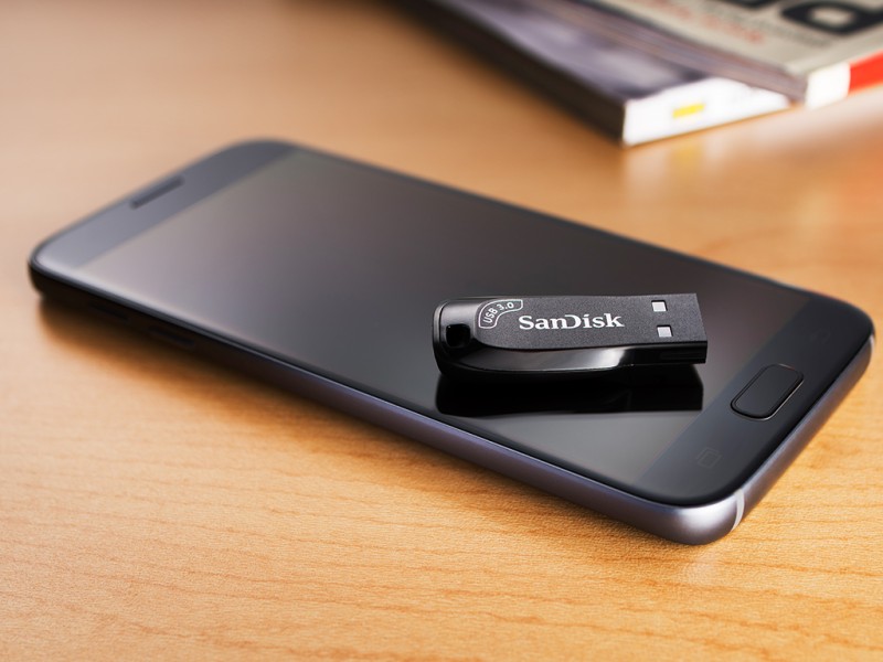 SanDisk Ultra Shift™ USB 3.0 32 GB Pen Drive - SanDisk 