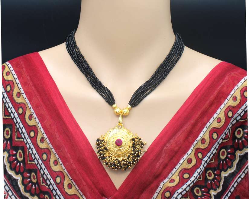 Maharashtrian tanmani Wedding marathi Mani Mala Thushi Mangalsutra for Women Brass Mangalsutra Price in India Buy Maharashtrian tanmani Wedding marathi Mani Mala Thushi Mangalsutra for Women Brass Man...