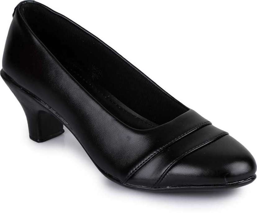 Black belly shoes with heels online