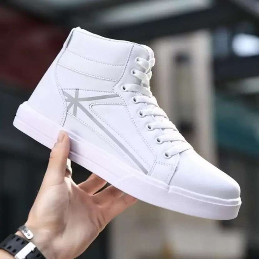 Online sneakers for hotsell men