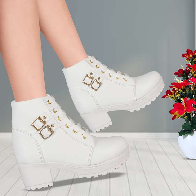 Buy boots online india clearance