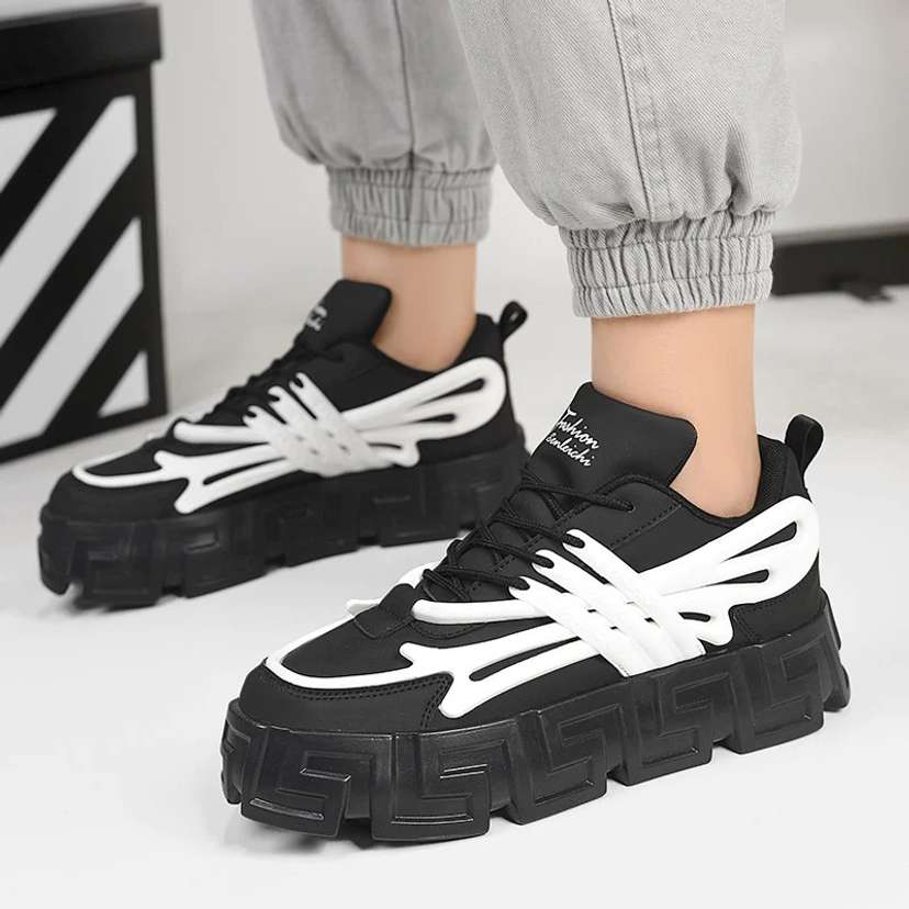 Online sneakers for men 2025