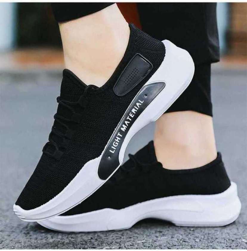 Latest Sports Shoes for Men Running shoes for boys Lightweight