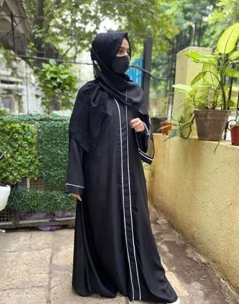 Girl store abaya designs