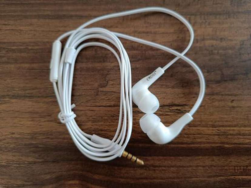 Original earphone price in india cheap