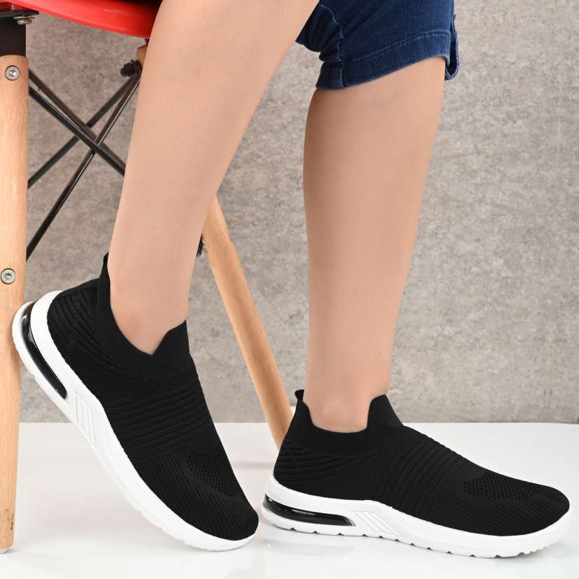 Running shoes for hot sale womens online