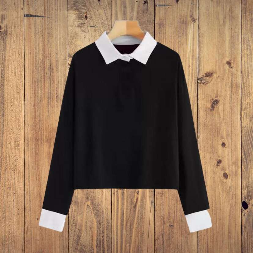 black t shirt with collar womens